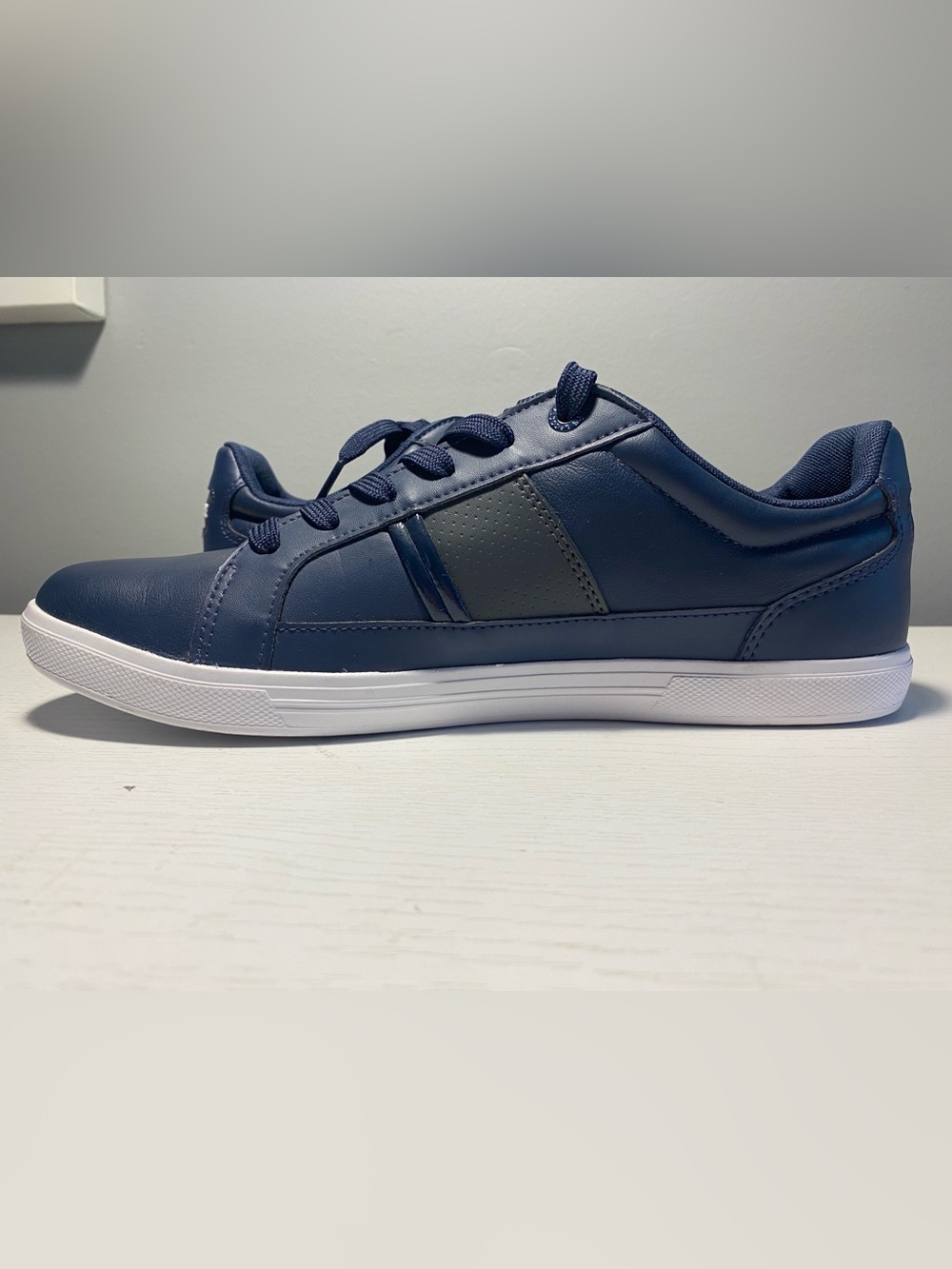 Lacoste Men’s Shoes Size 8 - Picture 4 of 7